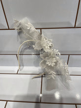 Load image into Gallery viewer, Embroidered headband