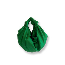 Load image into Gallery viewer, Eclectus bag