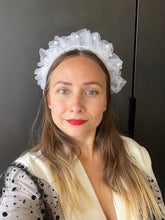 Load image into Gallery viewer, Pearl tulle headband