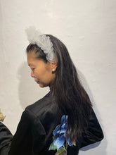 Load image into Gallery viewer, White Tulle headband