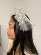 Load image into Gallery viewer, Embroidered headband