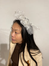 Load image into Gallery viewer, Embroidered headband