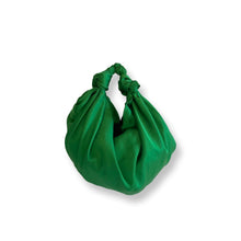 Load image into Gallery viewer, Eclectus bag